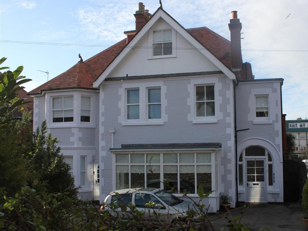 Beachcomber Holiday Apartments Swanage Εξωτερικό φωτογραφία